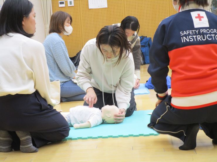 乳幼児の救命救急.JPG