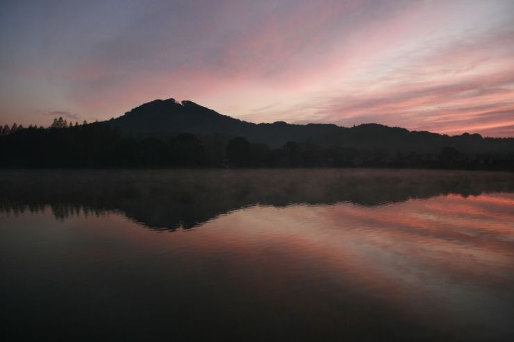 花立山の朝