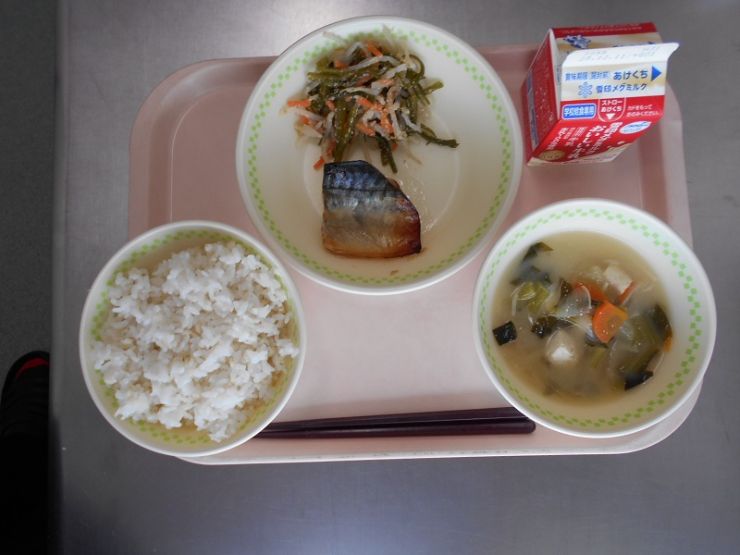 11月28日の献立 11月28日献立m.JPG