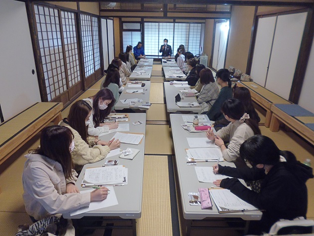 R3.11.6福岡女学院講座のようす