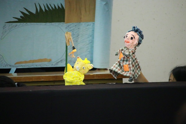 人形劇の様子２.JPG