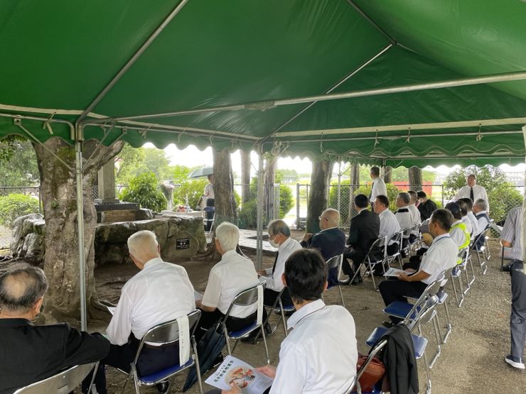 8.6高卒塔婆慰霊祭①.jpg