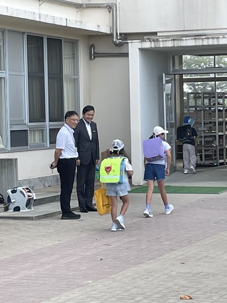 0908あいさつ運動大原小0.jpeg
