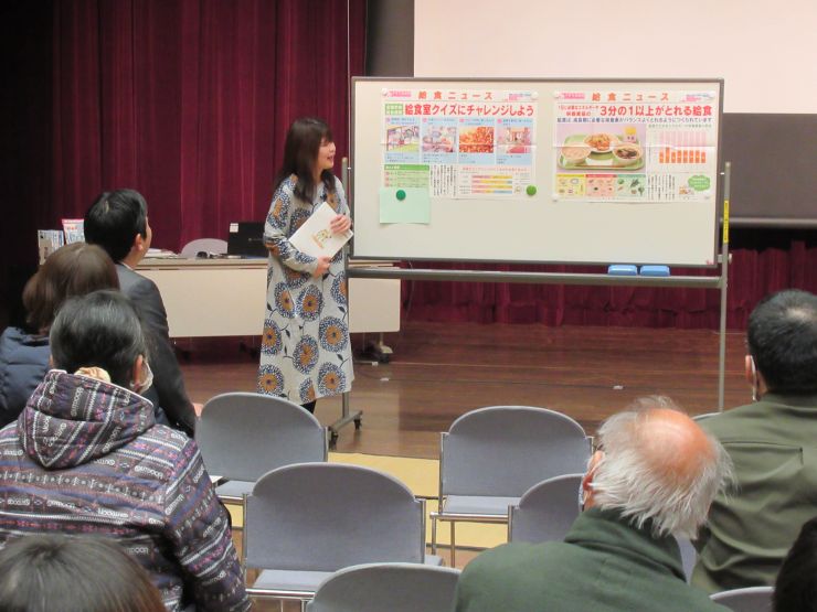 家読講演会①.JPG
