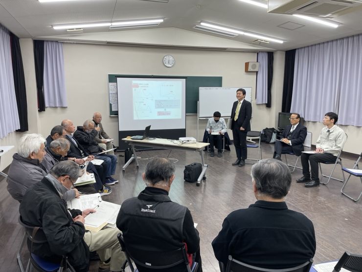 0210御原まち協役員と市三役との意見交換会.jpg