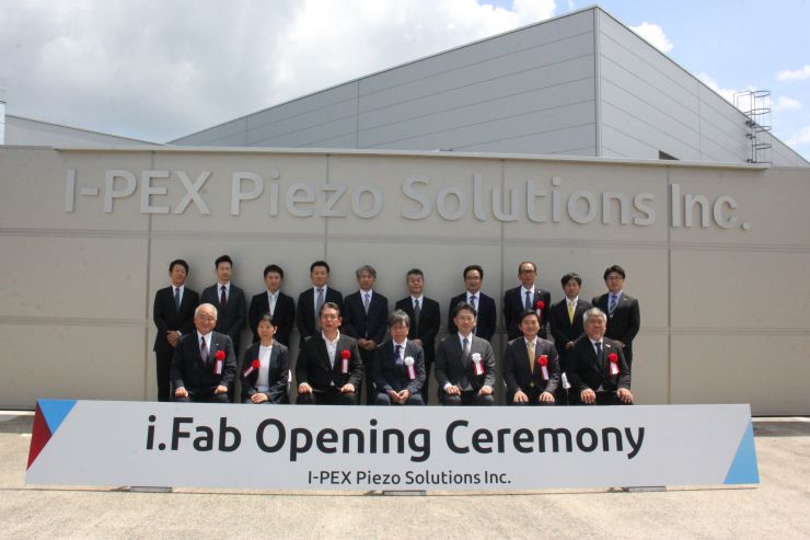 0709i-pexクリーンルーム.JPG