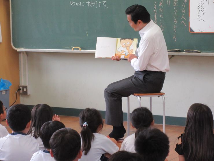 0908あいさつ運動大原小3.JPG