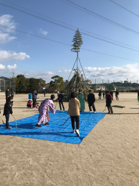 どんと焼きの様子２