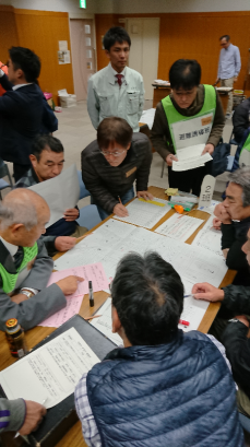 情報収集をし、状況判断.png